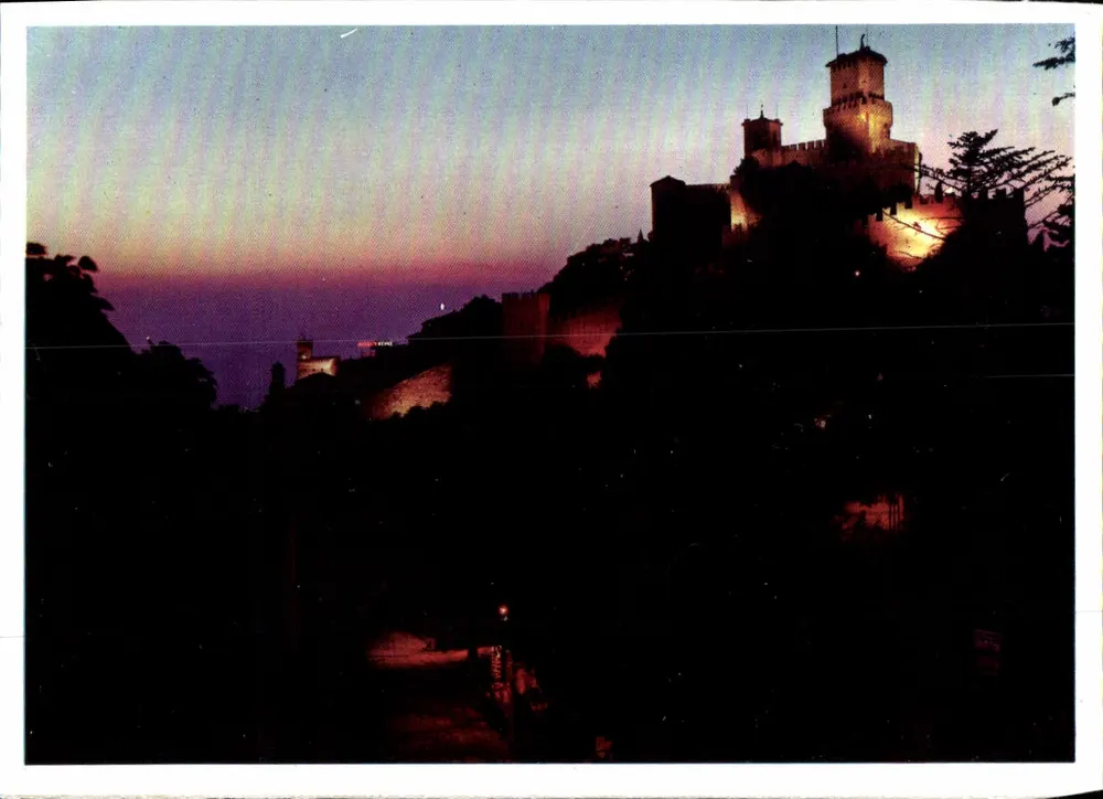 Castelo de São Jorge — vista ao pôr do sol - Frente