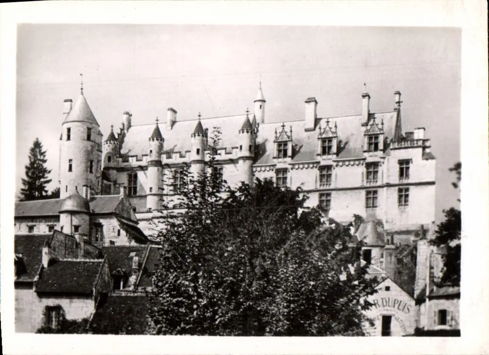 O Castelo de Loches — O Logis do Rei — Edições de Luxo « Estel » - Frente