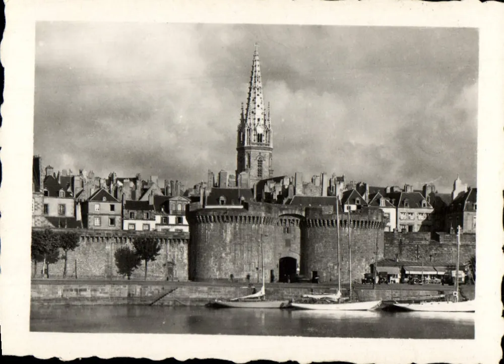 A Grande Porta — Porto de Saint-Malo - Frente