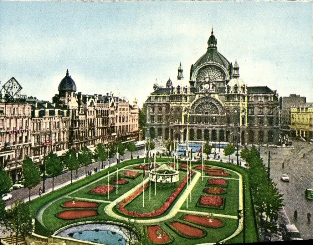 Antwerpen - Place Astrid - Hauptbahnhof - Zoologisch - Vorderseite