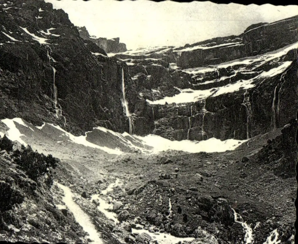 Gavarnie - O Circo — n°55 - Frente