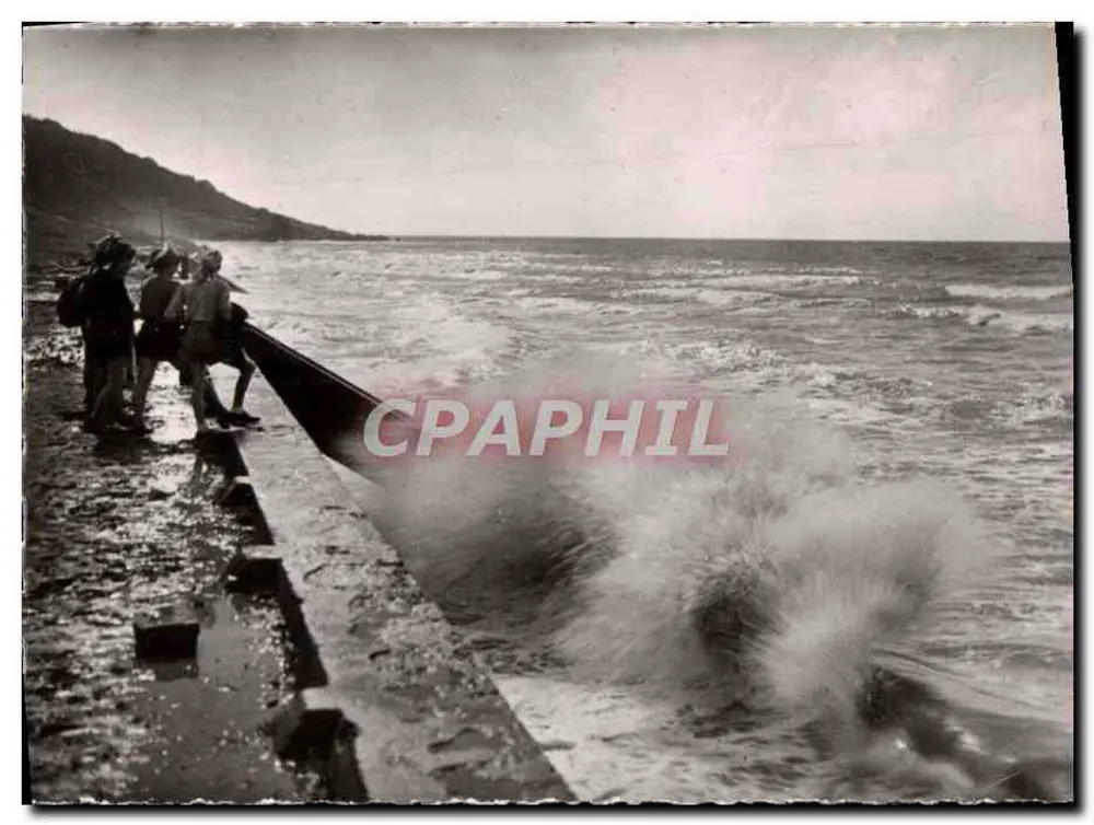 Villers-sur-Mer (Calvados) — Effekt einer Welle und die Klippen - Vorderseite