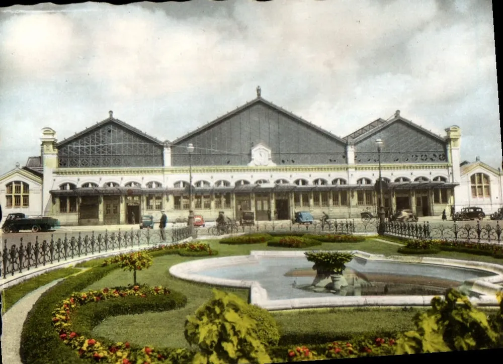 Orléans — A Estação e a Praça Albert Ier — Éditions de Luxe « Estel » n° 2413 - Frente