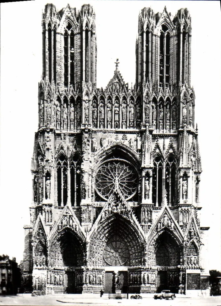 Reims — Catedral Nossa Senhora - Frente