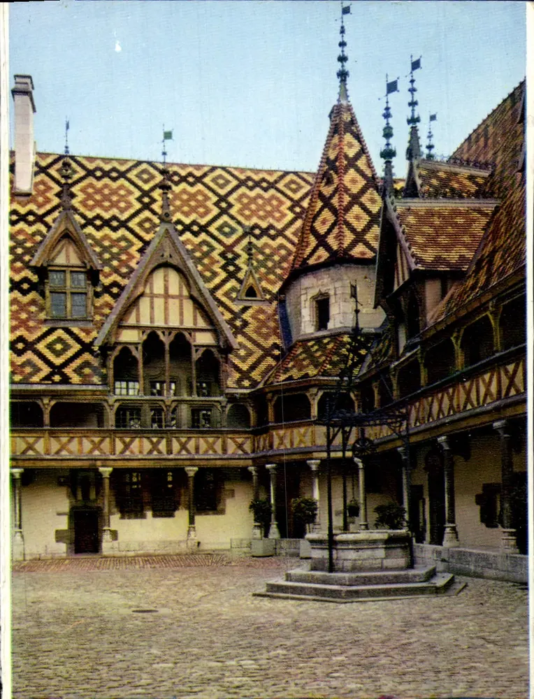 Cour interna do castelo de Chambord — vista histórica — editor não identificado, número de série não visível - Frente