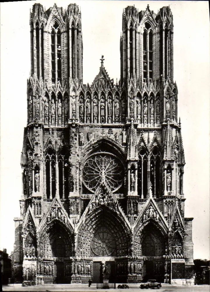 Reims — Catedral Nossa Senhora - Frente