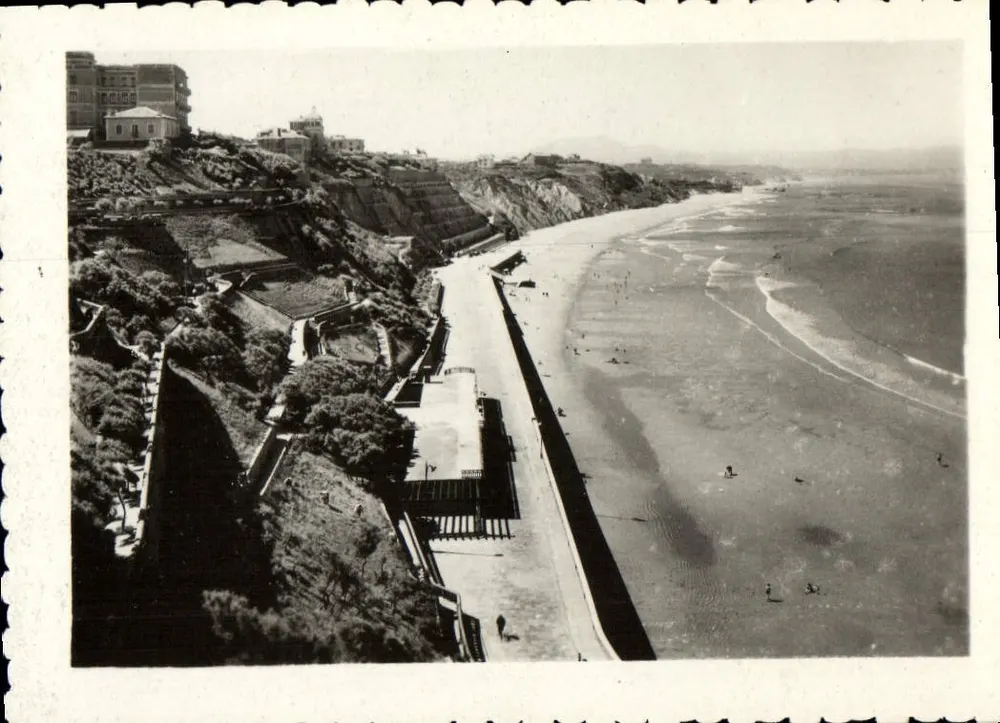 Praia da Concha em Santander — vista panorâmica — editor desconhecido - Frente