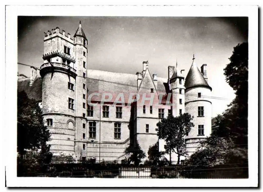 Bourges — Palácio Jacques Cœur, fachada ocidental e torre do tesouro — Éditions de Luxe « Estel » n° 7013 - Frente