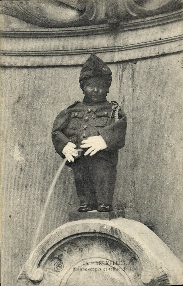 Manneken Pis in Brüssel — Statue in Jas-Kleidung — Verleger Chalé F. Walscherts - Vorderseite