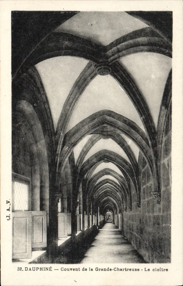Dauphiné — Convento da Grande-Chartreuse — O claustro — U.I.A.Y. - Frente