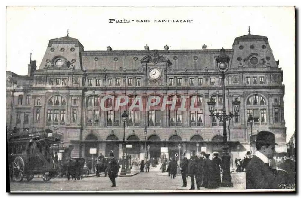 Paris - Estação Saint-Lazare — vista do edifício com relógio e pedestres — editor Staers, Paris - Frente