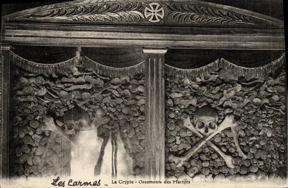 I Carmelitani - La Cripta - Ossa dei Martiri — Editore Lartoy - Recto