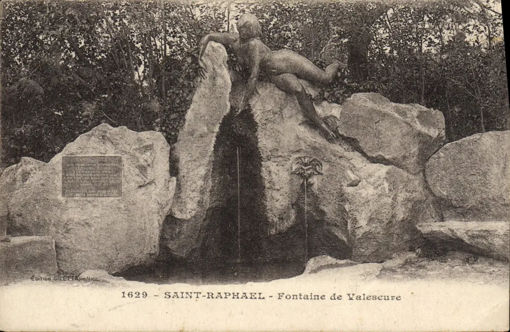 Saint-Raphaël — Fontaine de Valescure — Wydawnictwo Giletta, n°1629 - Awers