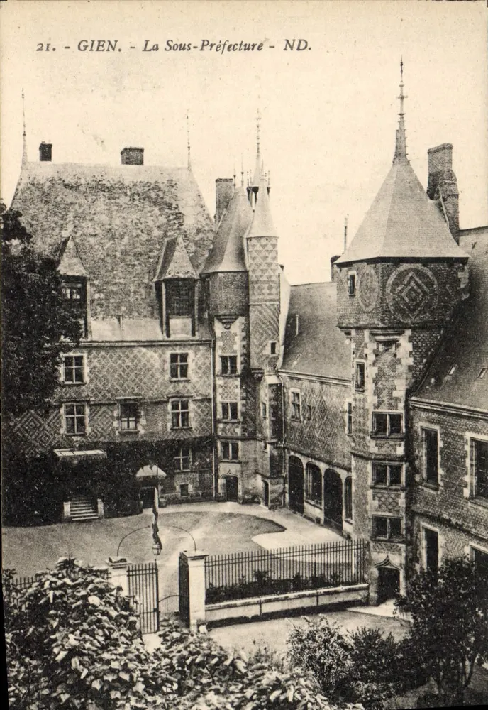 Gien - A Subprefeitura - ND. - Frente
