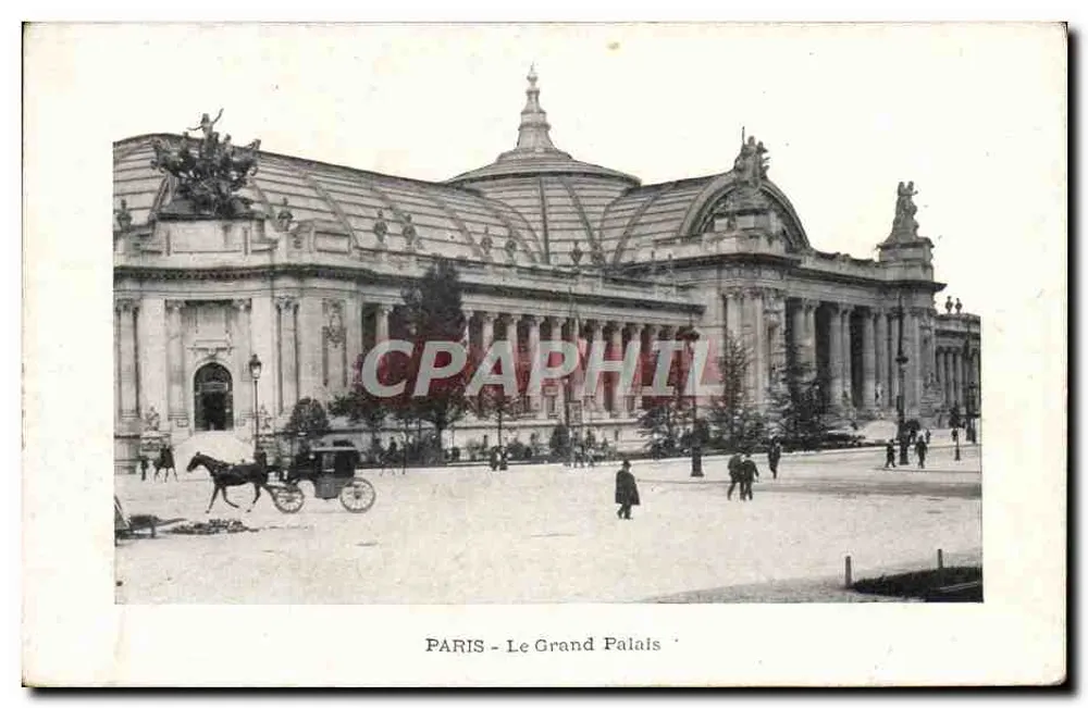 PARIS - O Grande Palácio — vista externa — editor não visível - Frente
