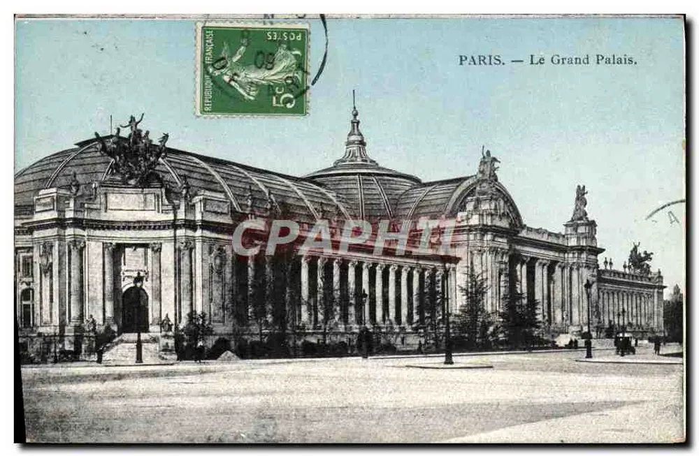 PARIS. — O Grand Palais. - Frente