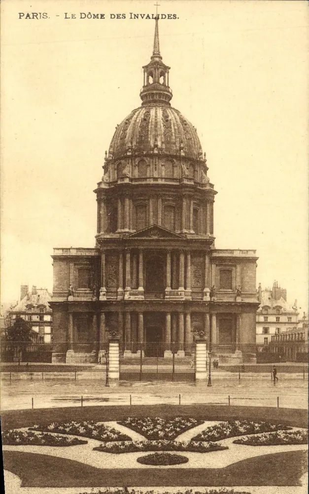 Paris - A Vista do Dôme dos Invalides — editor não visível - Frente