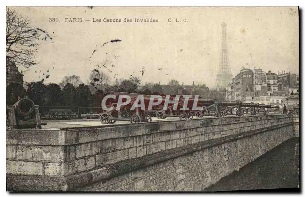 Paris — Os Canhões dos Invalides — C. L. C. n° 839 - Frente