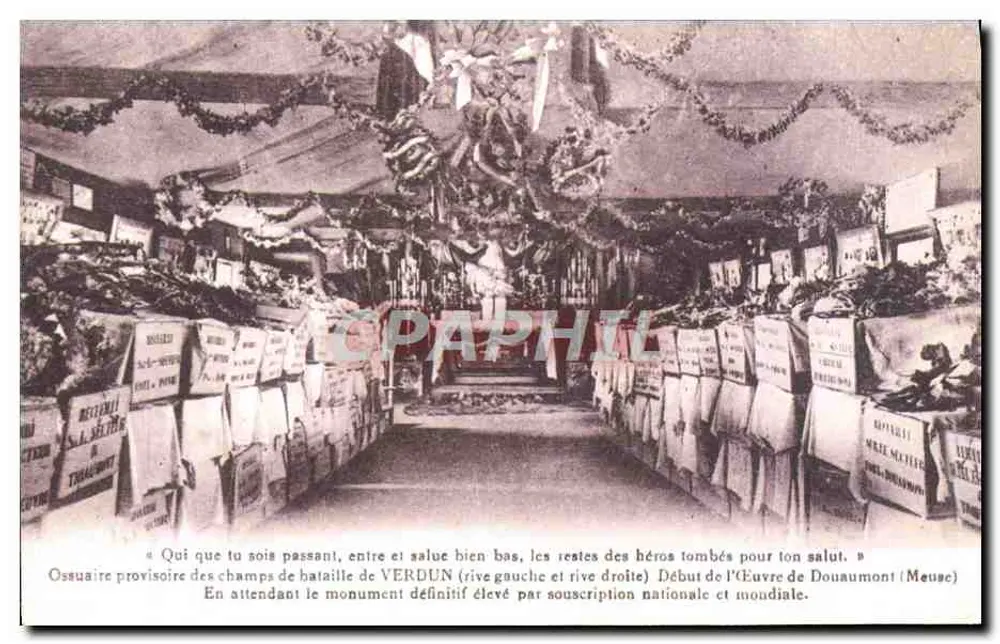 Vorübergehender Ossuar der Schlachtfelder von Verdun — Linker Ufer und rechter Ufer — Beginn der Arbeit von Douaumont (Meuse) - Vorderseite