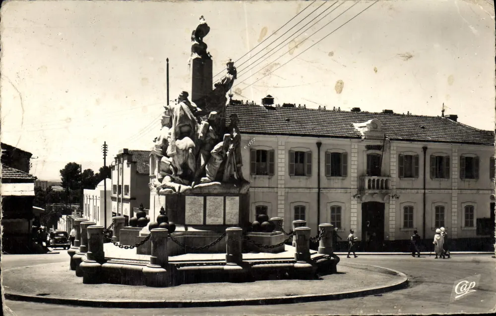 Marneà — Denkmal für die Toten — Rathaus — Verleger Cap - Vorderseite