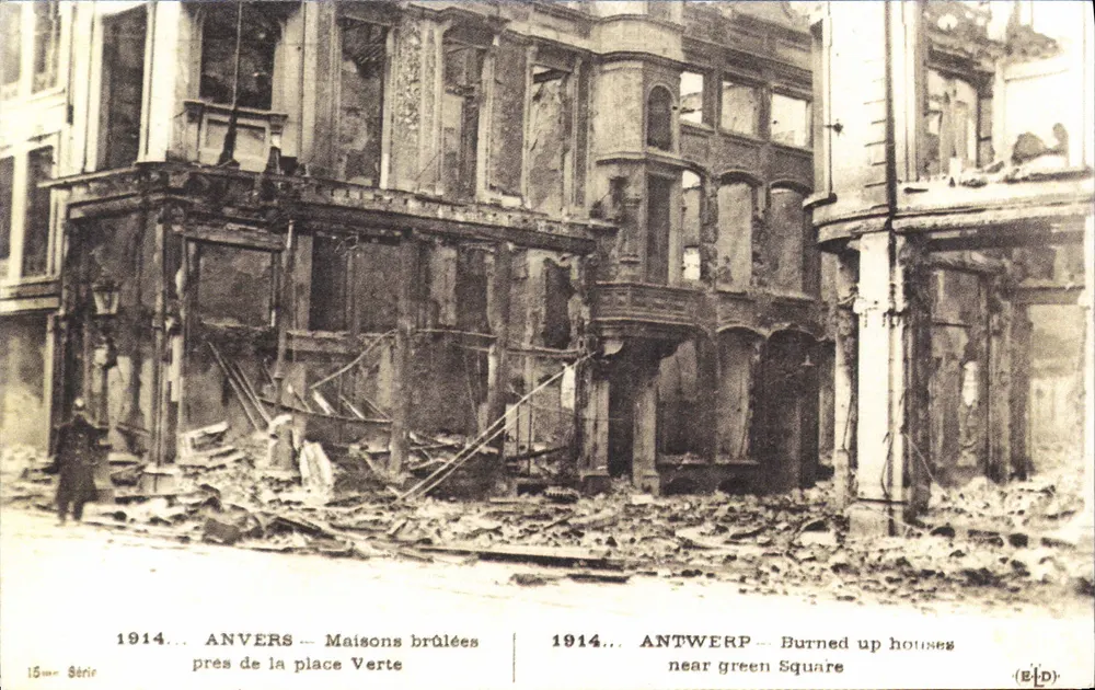 Antwerpen — Gebrannte Häuser in der Nähe des Place Verte — Serie 15 - Vorderseite