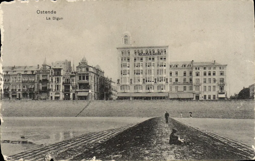 Ostende — A Digue — Hôtel Majestica - Frente