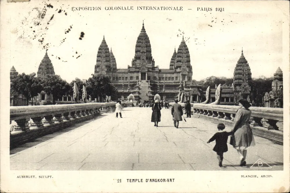 Tempio di Angkor Vat — Esposizione Coloniale Internazionale — Parigi 1931 — Auberlet, Scult. — Blanche, Archis. - Recto