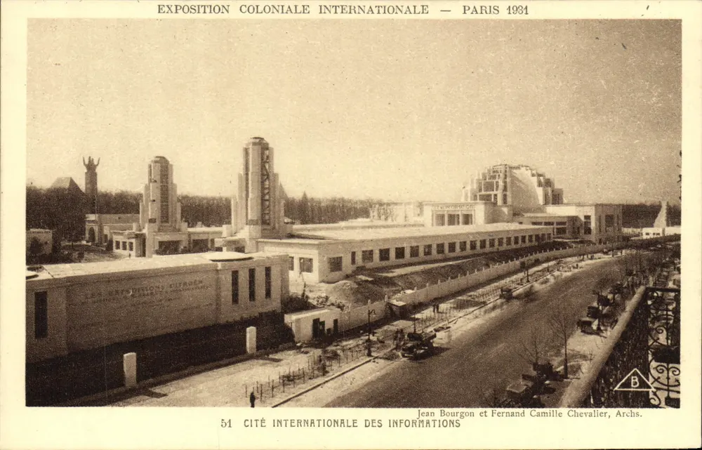 Internationale Kolonialausstellung — Paris 1931 — Internationale Stadt der Informationen — Jean Bourgon und Fernand Camille Chevalier, Archs. - Vorderseite