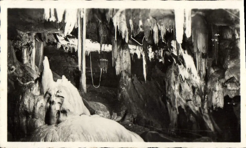 Las Cuevas de Bétharram — La Sala de Velas — 25 - Anverso