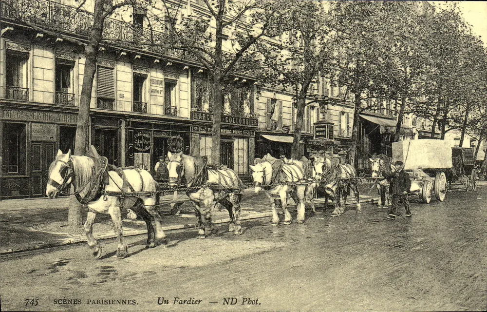 Scènes Parisiennes — Un Fardier — ND Phot. - Recto