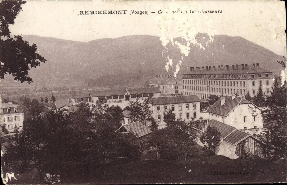 Remiremont (Vosges) — Kaserne der Chasseurs - Vorderseite