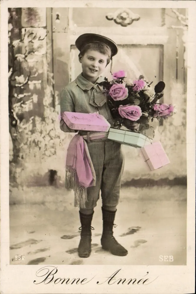 Kind mit Rosen und Geschenken — Frohe Neujahr — SEB - Vorderseite