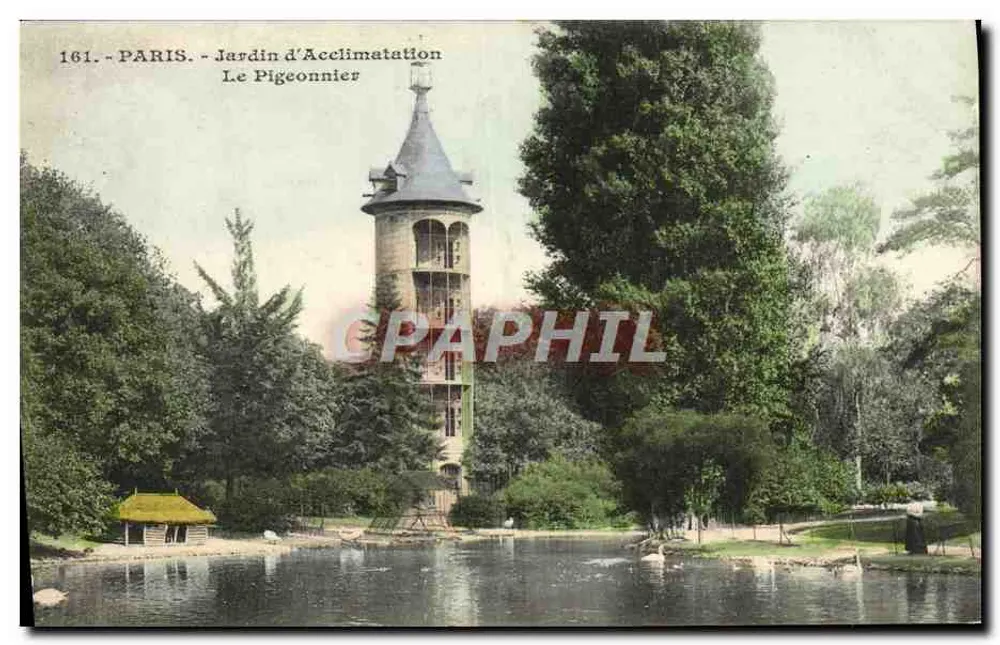 Paris - Jardin d'Acclimatation - Der Taubenschlag - Vorderseite