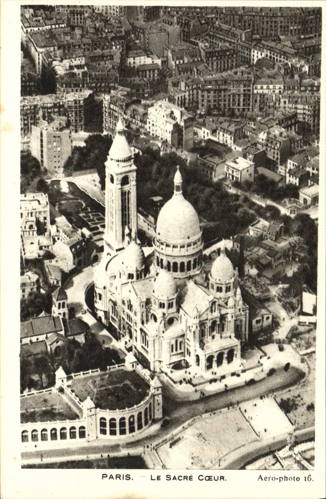 Paris — A Sacré Cœur — Aero-photo 16 - Frente