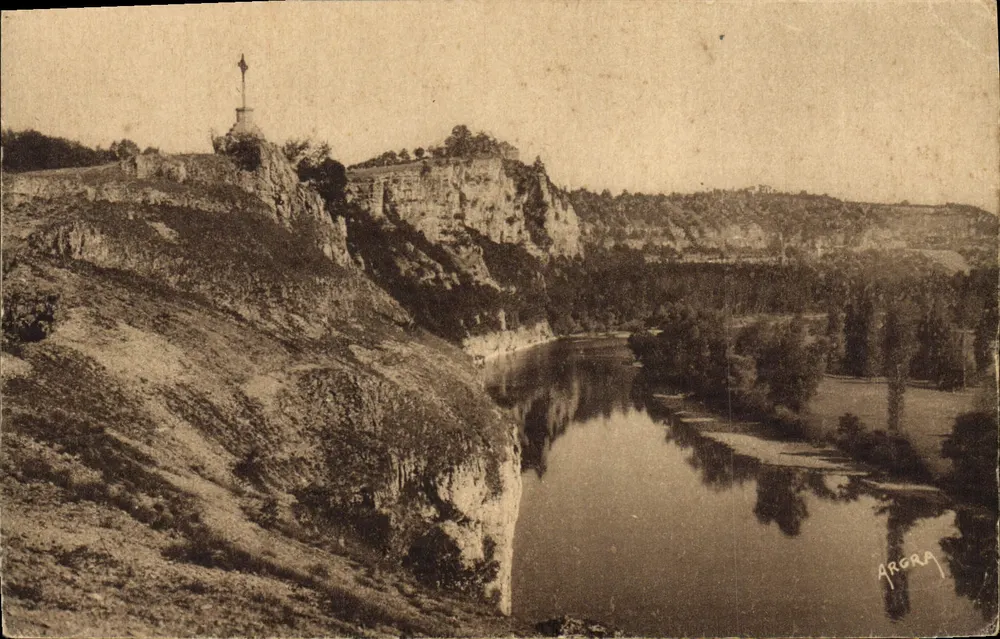 Vale da Dordogne — Cirque de Montvalent — ARORA - Frente