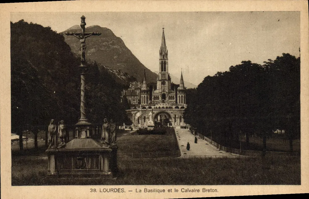 Lourdes — Die Basilika und der Bretonische Calvary — n°38 - Vorderseite