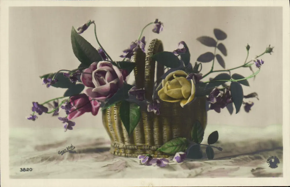 Bouquet van rozen en viooltjes in een mandje — Gast-Viè, n° 3820 — uitgever Cross - Voorkant