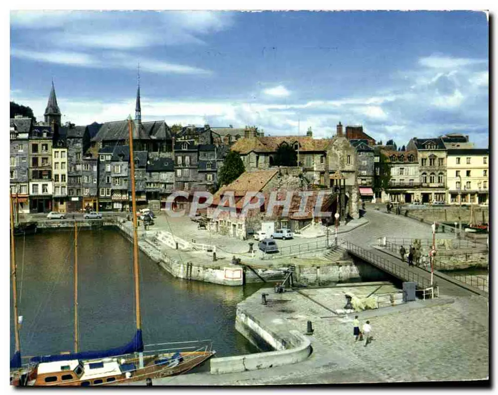 Honfleur — Quai Sainte-Catherine und der Lieutenant — Verlag Artaud Frères - Vorderseite