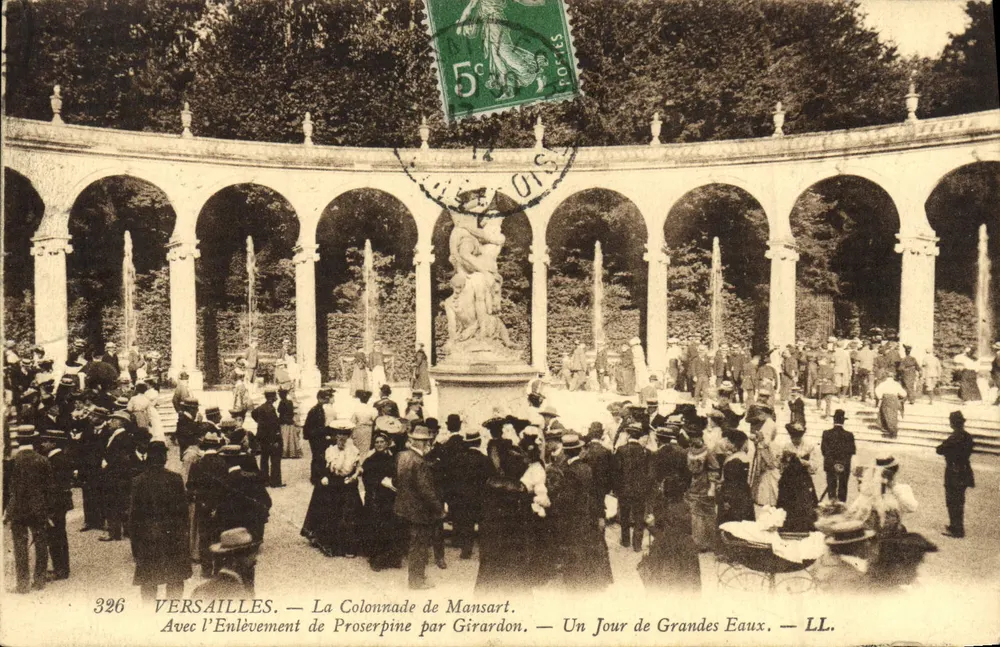 Versailles — Die Colonnade von Mansart mit dem Entführung von Proserpine von Girardon — LL. n° 326 - Vorderseite