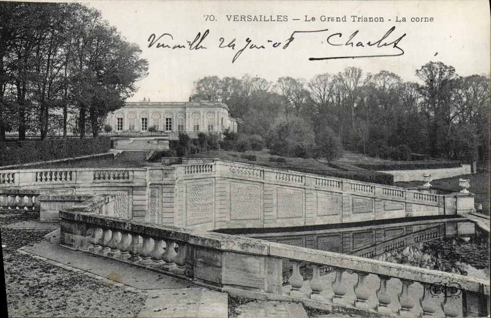 Versailles — Il Grand Trianon — La cornice — Editore Véron & Cie, n°70 - Recto