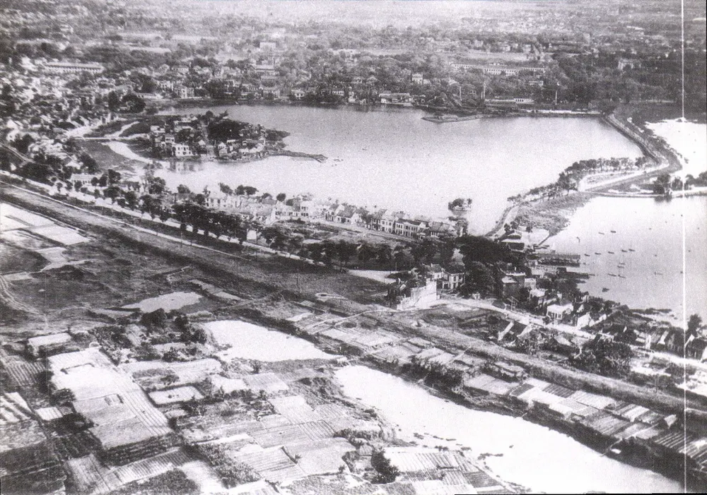 See Hô Trúc Bạch — Luftbild - Vorderseite
