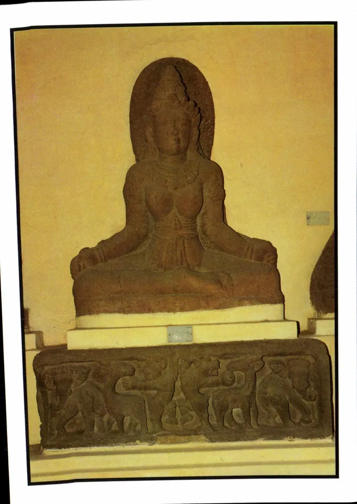 Göttin Laksmi — Bao Tàng Diêu Khắc Chăm - Đà Nẵng - Vorderseite