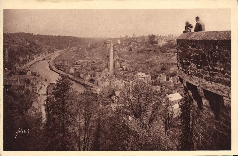 Dinan (C.-du N.) — Panorama über die Rance — Yvon - Vorderseite