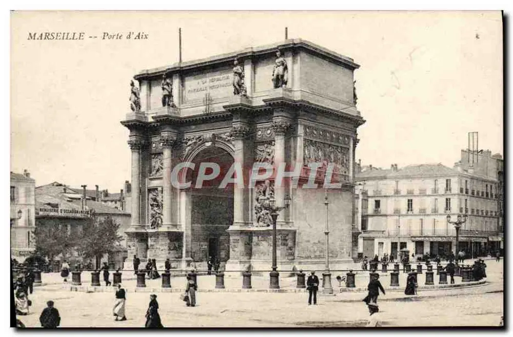 Marselha -- Porta de Aix — Arco de triunfo com inscrição 'À LA RÉPUBLIQUE MARSEILLAISE' — Fototipia T. Ullier, rua Forest, Marselha - Frente