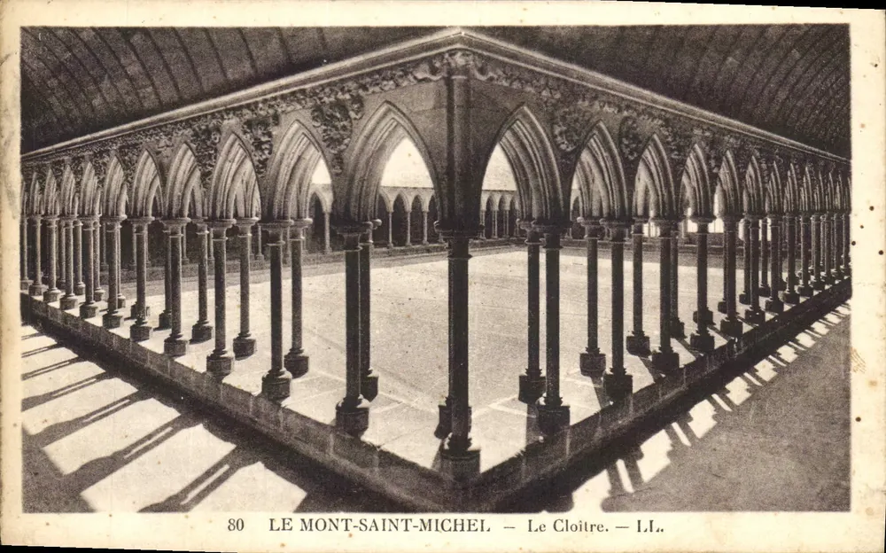 O Mont-Saint-Michel — O Claustro — LL. - Frente