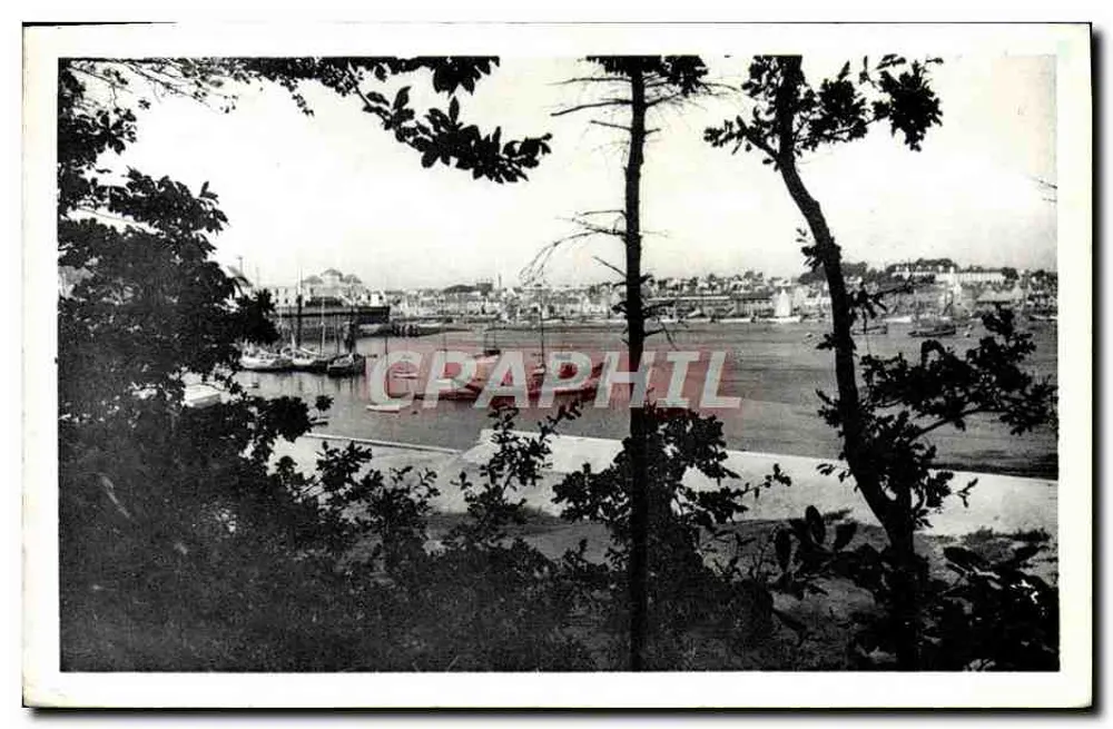 Concarneau – Der Hafen vom Bois de Sapins gesehen – Les Arts Photomécaniques, Paris - Strasbourg - Vorderseite