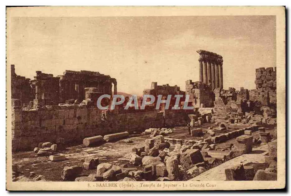 Baalbek (Syrie) — Temple de Jupiter — La Grande Cour — éditeur M. Ilarizé, série A - Frente
