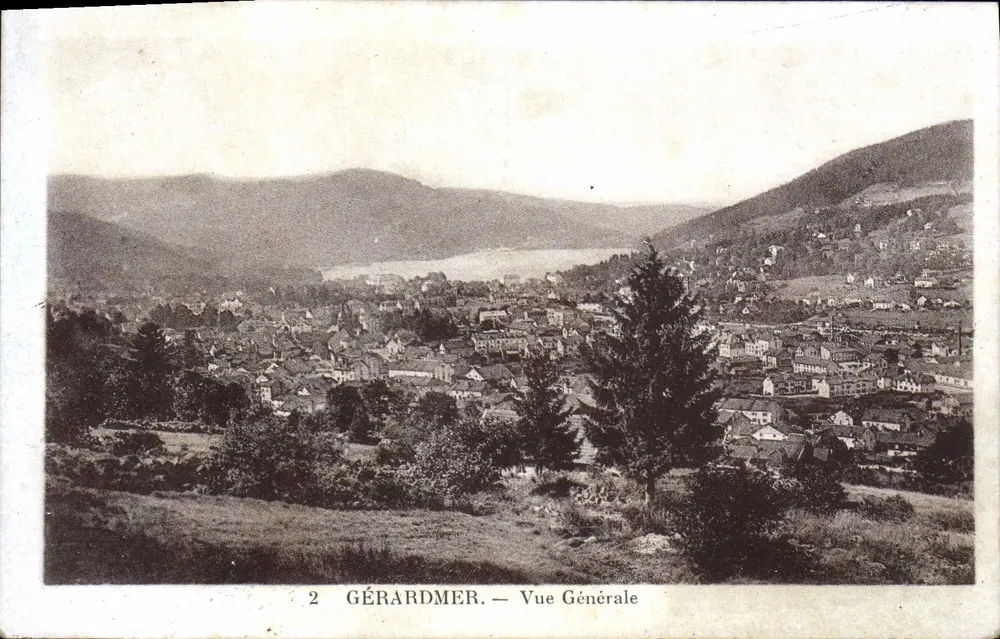 Gérardmer — Vista Geral — Edição R. Courtois, Gérardmer (Vosges) - Frente