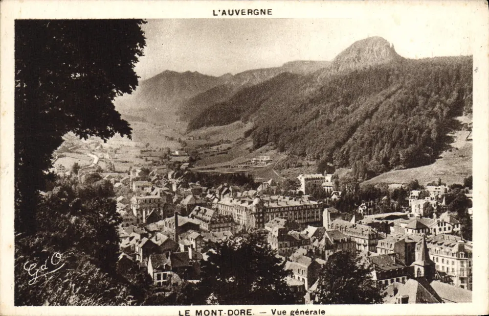 Le Mont-Dore — Allgemeiner Blick — J. Gouttefanges (P.-de-D.) - Vorderseite