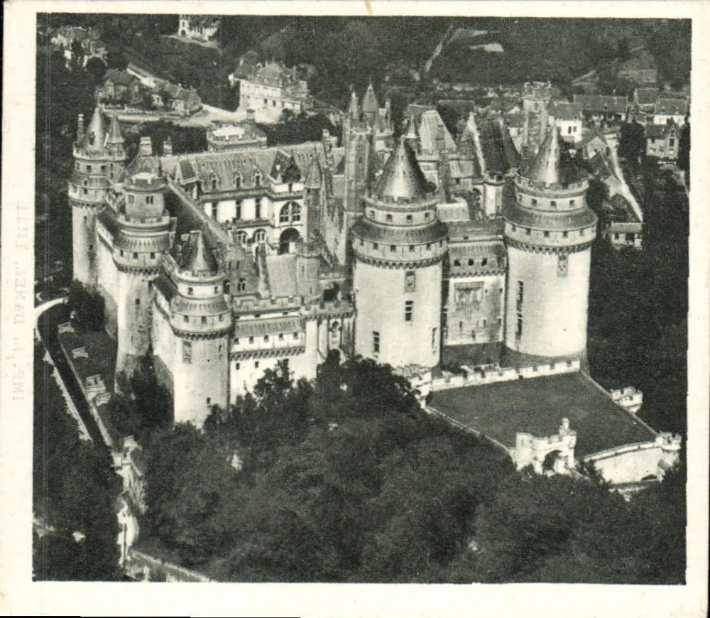 Castelo de Pierrefonds — Vista geral — IMP. L. DANIEL, LILLE - Frente